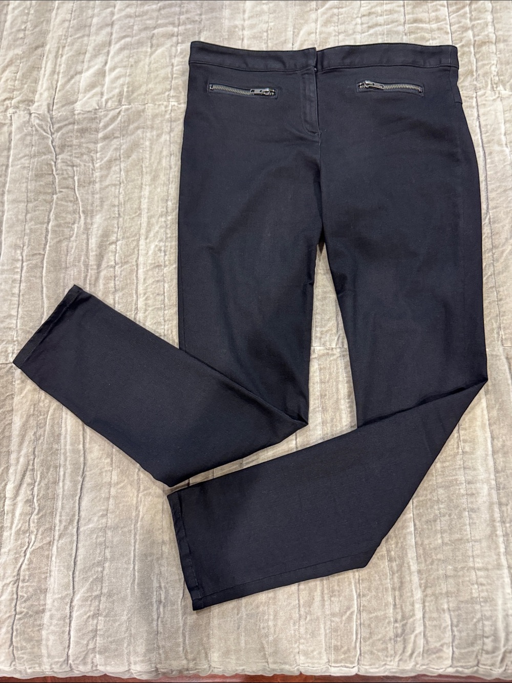 Veronica Beard Black Ponte Skinny Pants with Zip Pocket Detail size 10